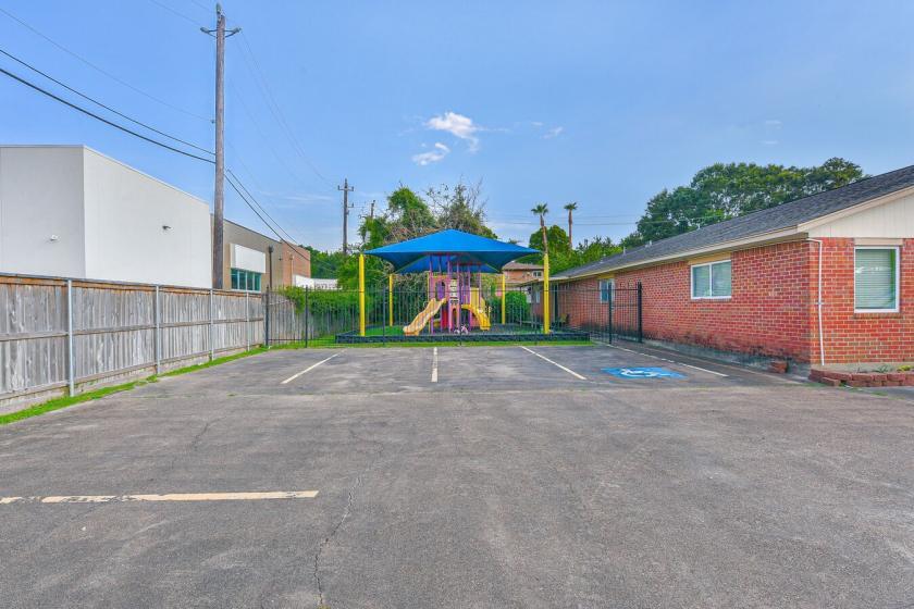 More Photos Of 9608 Spencer Hwy, La Porte Daycare Center For Sale