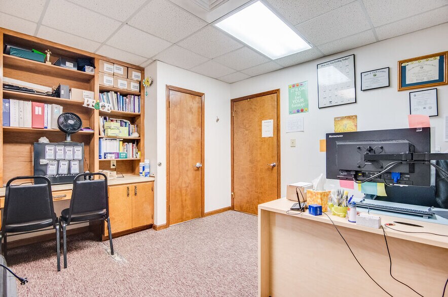 More Photos Of 231 Memorial Dr, Jacksonville Medical For Sale