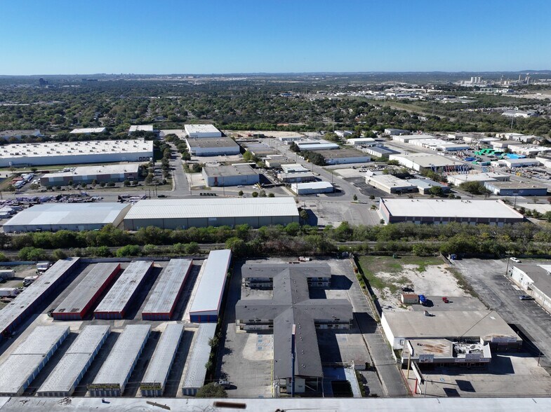 More Photos Of 9503 N Interstate 35, San Antonio Hotel For Sale