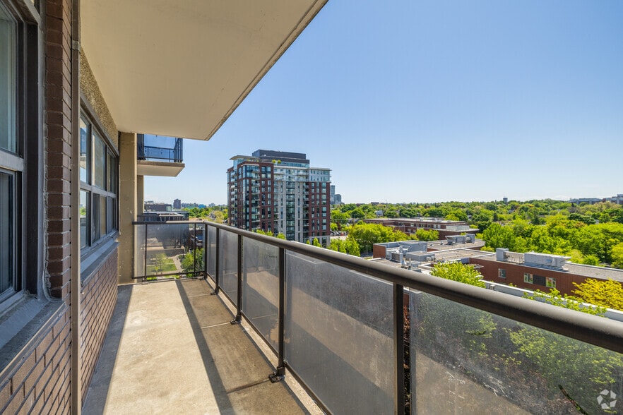More Photos Of 1161-1171 Wellington St, Ottawa Apartments For Lease