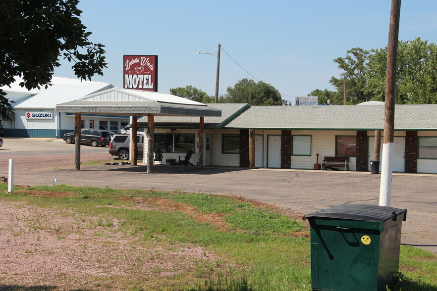 More Photos Of 720 S Main St, Kimball Hotel For Sale
