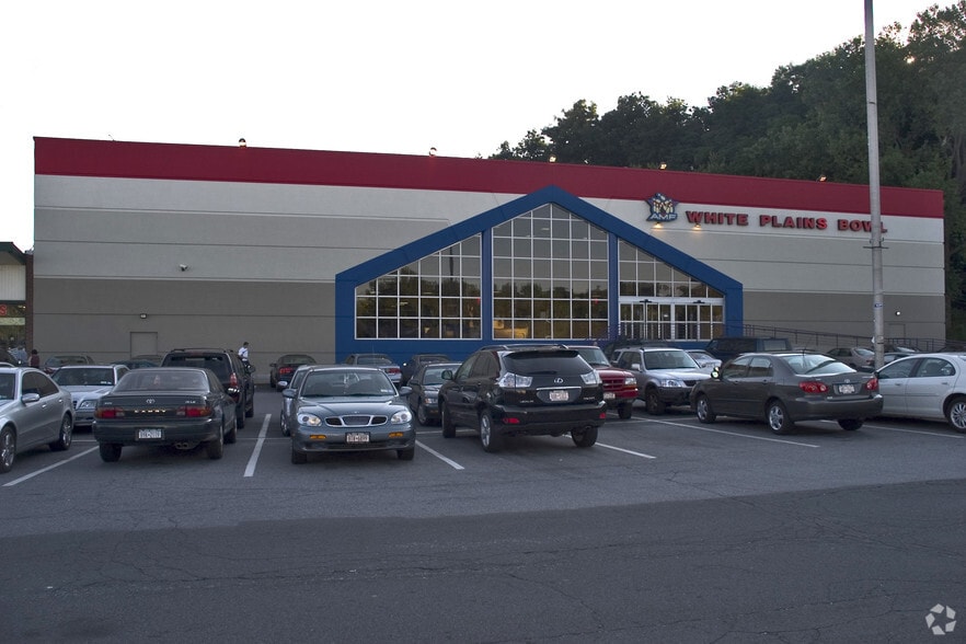 More Photos Of 29-49 Tarrytown Rd, White Plains General Retail For Lease
