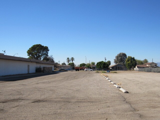 More Photos Of 500 N Broadway Ave, Blythe Medical For Sale