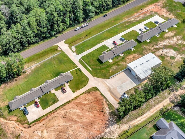 More Photos Of 3205 Sam Rayburn, Brookeland Apartments For Sale