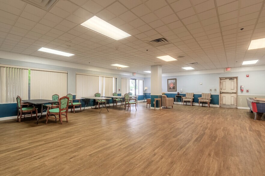 More Photos Of 1050 Ocean Shore Blvd, Ormond Beach Apartments For Sale