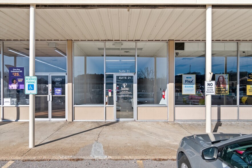 Primary Photo Of 1202 S James Campbell Blvd, Columbia General Retail For Lease