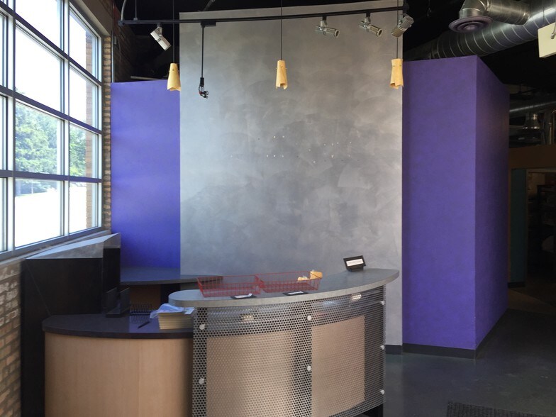 More Photos Of 401-403 W Saint Charles Rd, Lombard Office For Lease