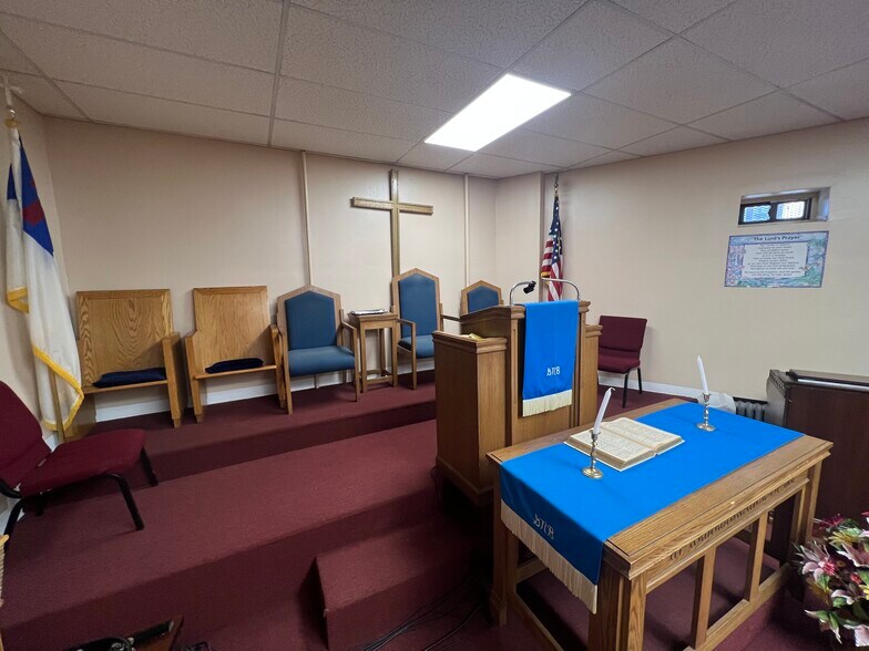 More Photos Of 303 E 98th St, Brooklyn Religious Facility For Sale