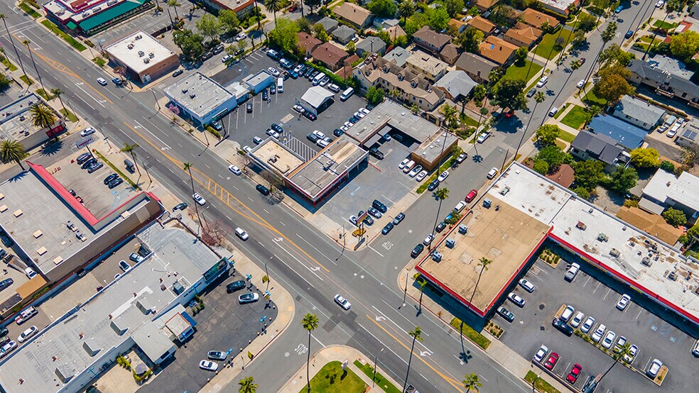 More Photos Of 1880 E Colorado Blvd, Pasadena Auto Repair For Sale