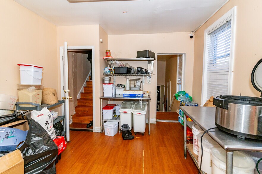 More Photos Of 2510 E Monument St, Baltimore Restaurant For Sale