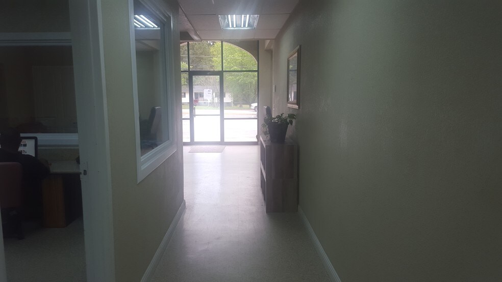 More Photos Of 2755 Flat Shoals Rd, College Park Daycare Center For Sale