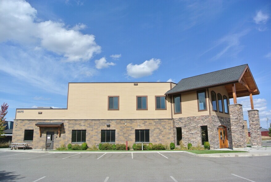 More Photos Of 3875 N Schreiber Way, Coeur d'Alene Warehouse For Lease