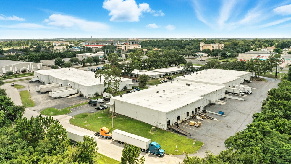 More Photos Of 701 S Kirkman Rd, Orlando Flex For Lease