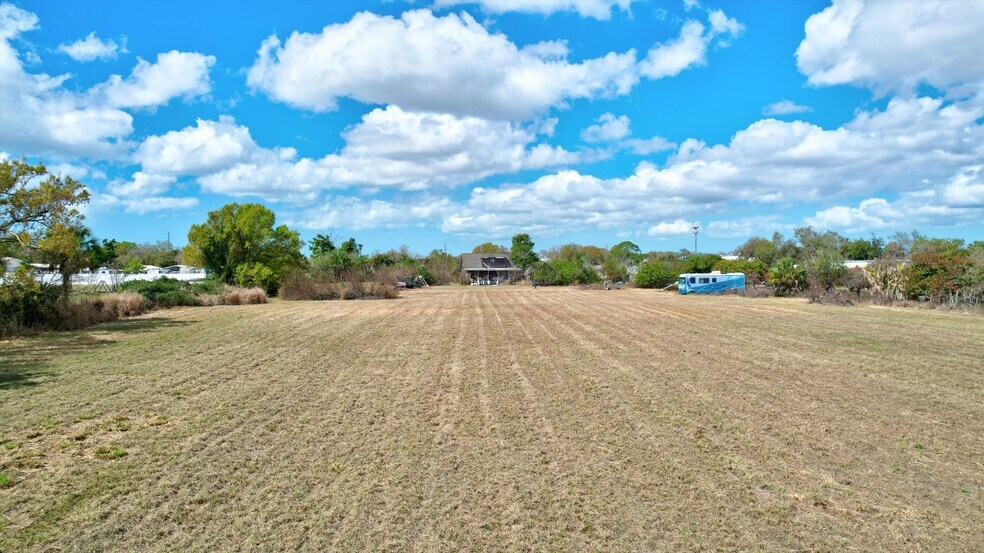 More Photos Of 6115 33rd St E, Bradenton Land For Sale