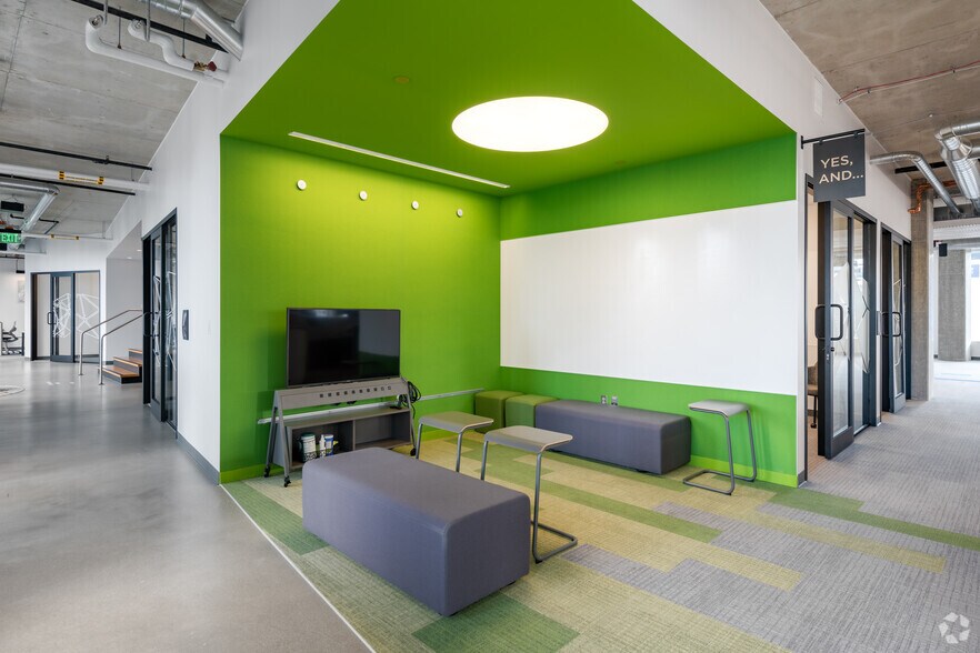 More Photos Of 400 Fairview Ave N, Seattle Office For Lease