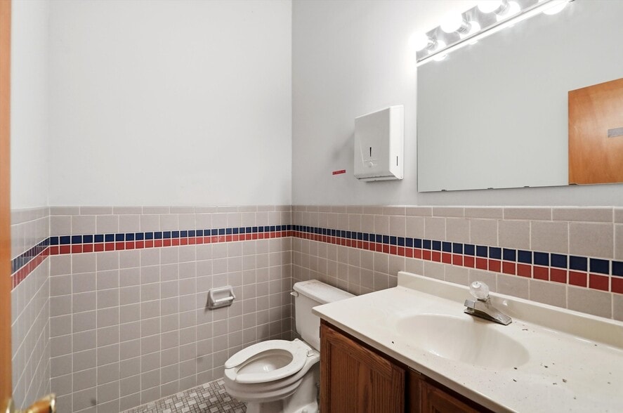 More Photos Of 536 E Market St, Indianapolis Office For Sale
