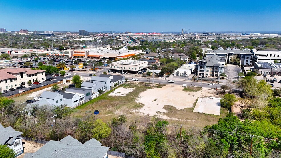 More Photos Of 350-362 W Sunset Rd, San Antonio Land For Sale