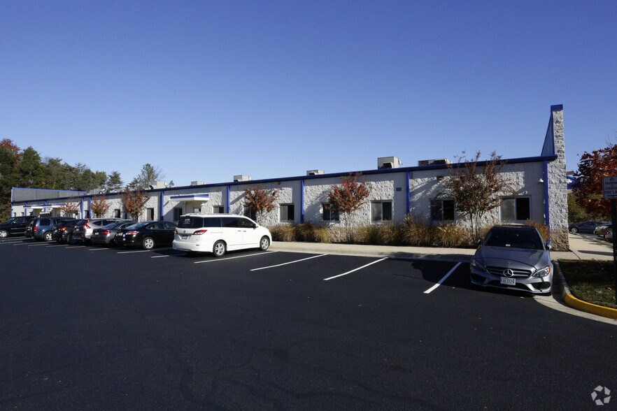 More Photos Of 12811 Randolph Ridge Ln, Manassas Office For Lease