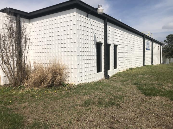 More Photos Of 113 W South St, Lincoln Warehouse For Lease