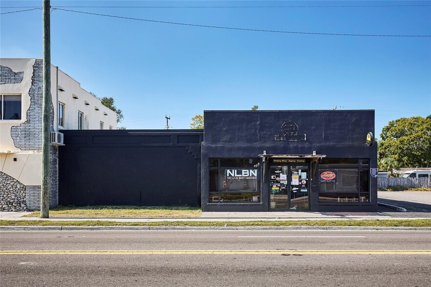 Primary Photo Of 1834 14th St, Bradenton Freestanding For Sale