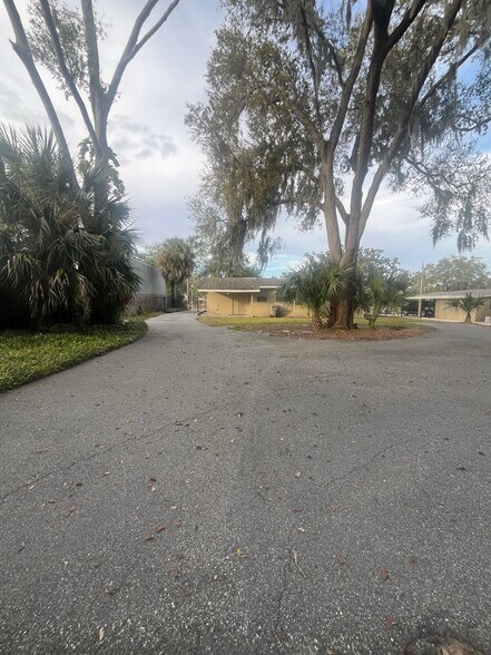 More Photos Of 130 E 1st St, Apopka Office For Lease