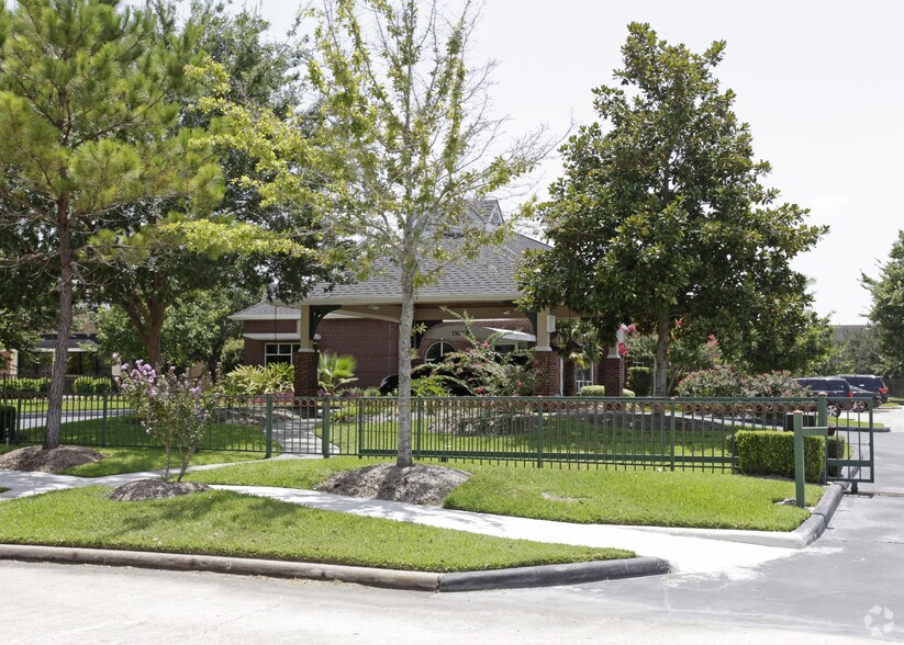 More Photos Of 19855 Greenwind Chase Dr, Houston Medical For Sale