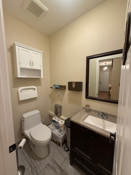 More Photos Of 33 E 4th Ave, San Mateo Office For Lease