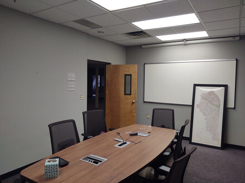 More Photos Of 970 Highway 127 N, Owenton Manufacturing For Sale
