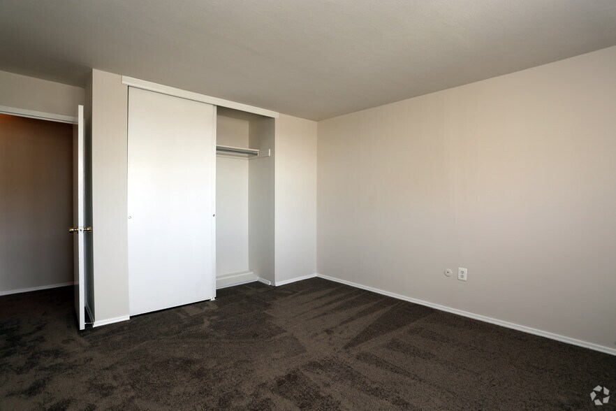 More Photos Of 2375 Woodward St, Philadelphia Apartments For Lease