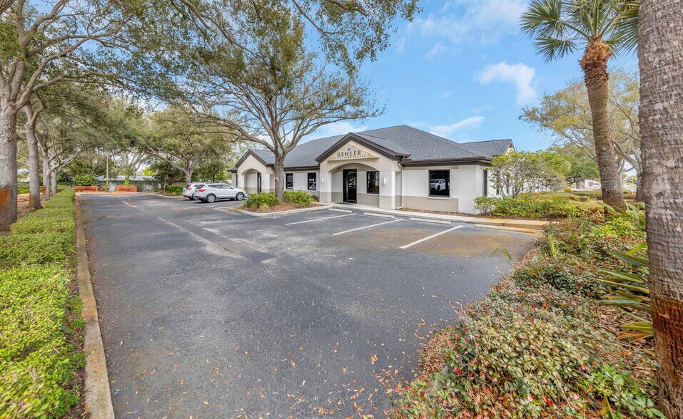 More Photos Of 2346 Drew St, Clearwater Office For Sale