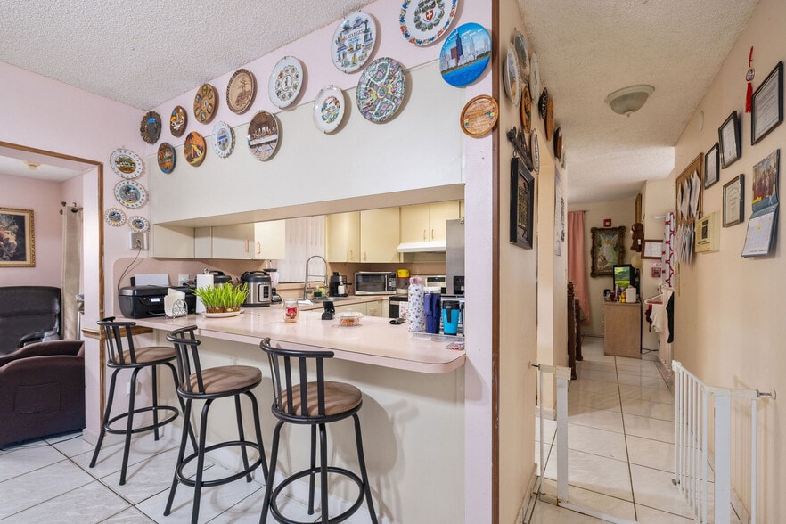 More Photos Of SW 127 Ave & SW 104 St, Miami Assisted Living For Sale