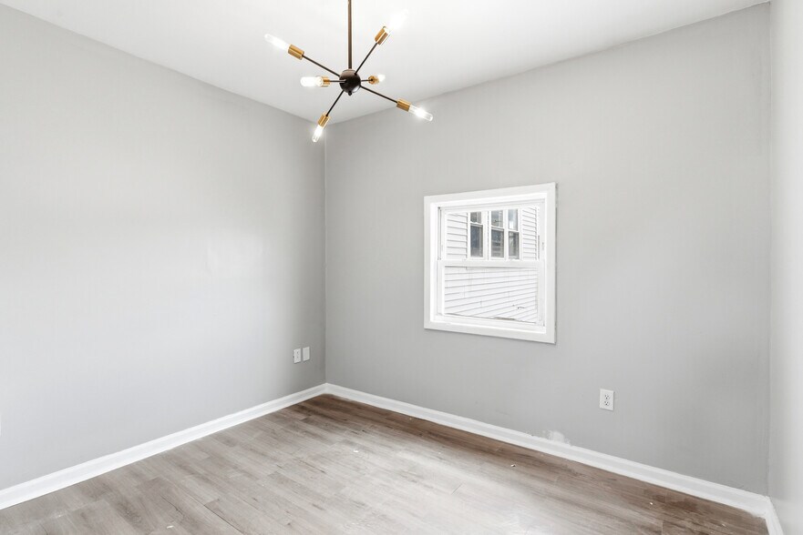 More Photos Of 99 Pulaski St, Newark Apartments For Sale