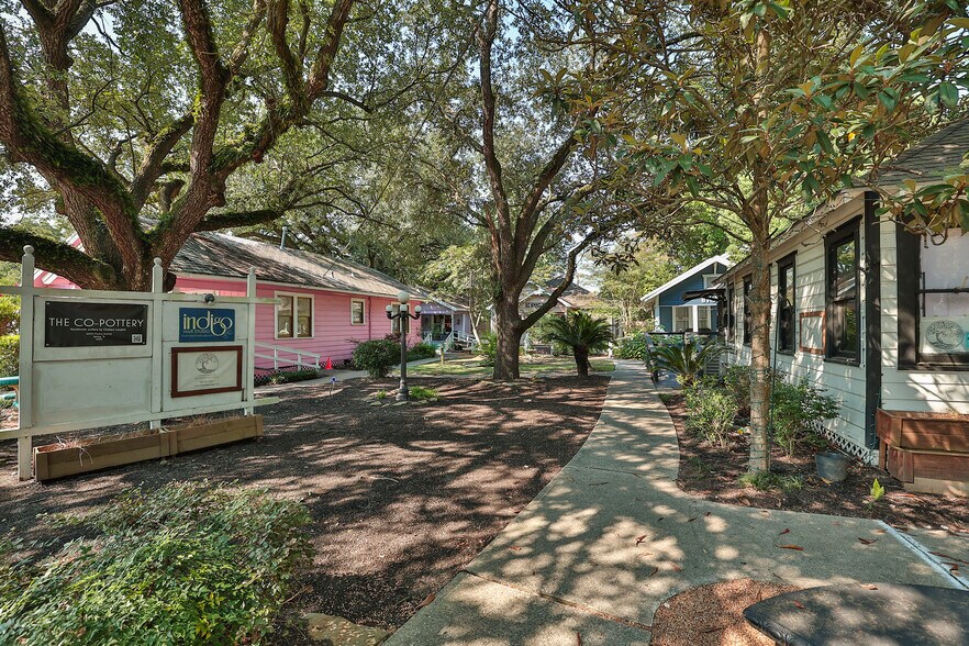 More Photos Of , Spring General Retail For Sale