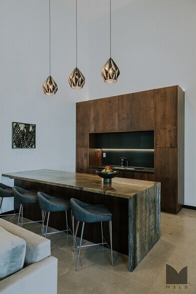 More Photos Of 1278-1296 Sandhill Rd, Orem Office For Sale