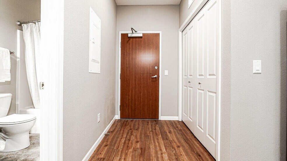 More Photos Of 1081 SW Fourth St, Forest Lake Apartments For Lease