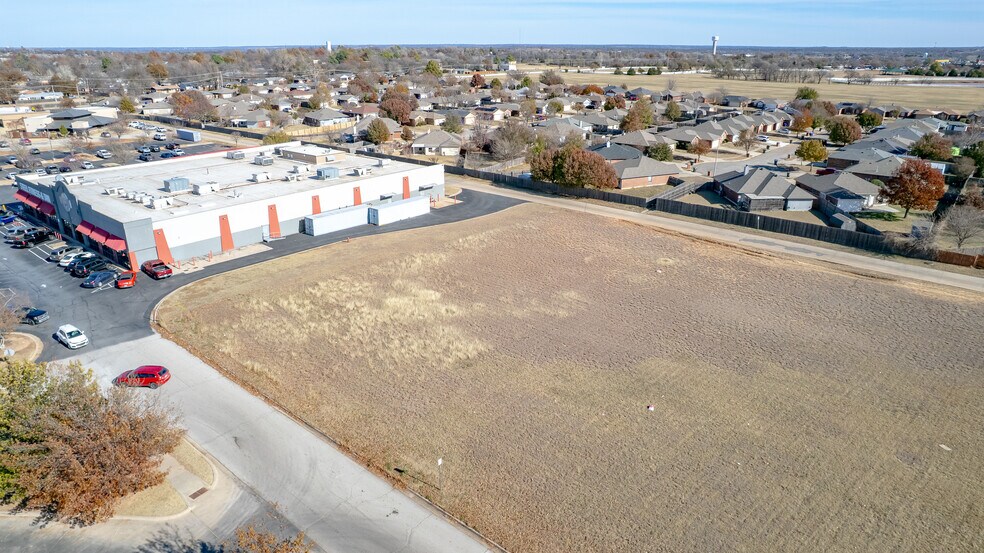 More Photos Of 951 Sonoma Park Dr, Norman Land For Sale