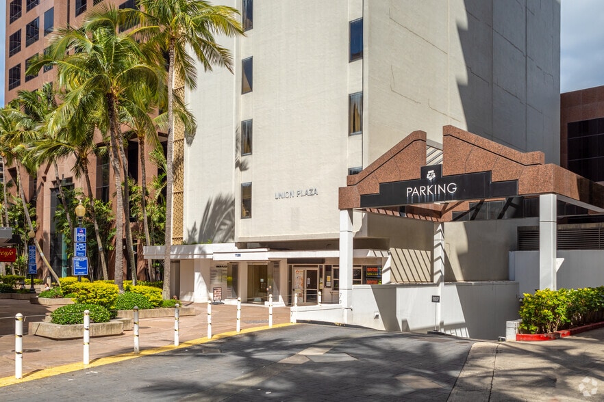 More Photos Of 1136 Union Mall, Honolulu Loft Creative Space For Lease