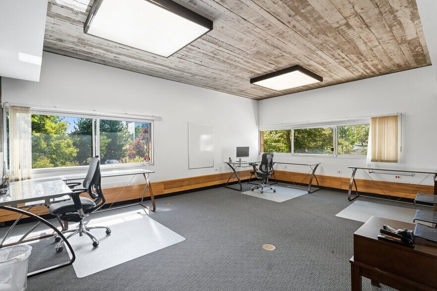 More Photos Of 4 Inverness Ct E, Englewood Office For Sale