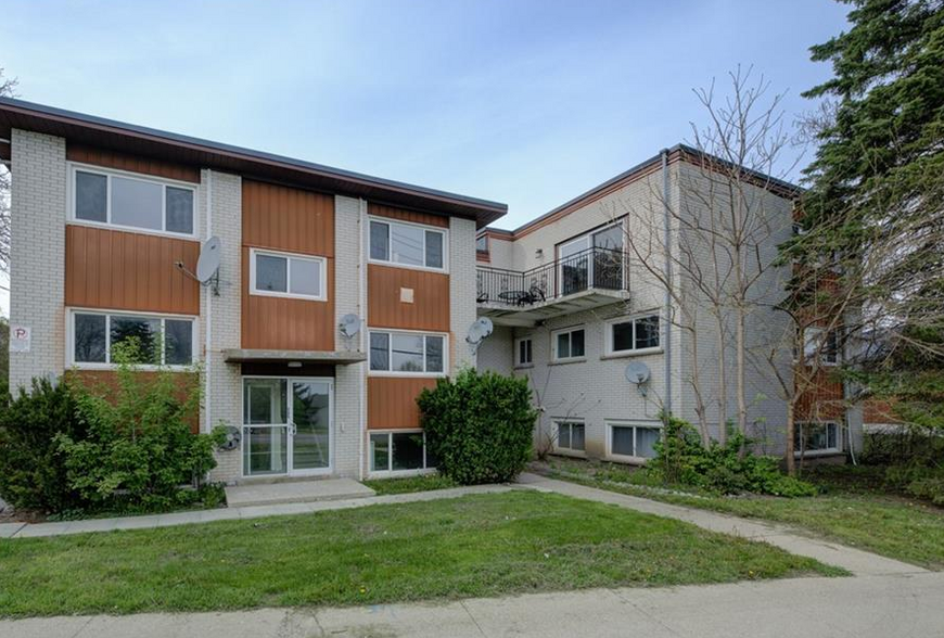 Primary Photo Of 586 S Victoria St, Kitchener Apartments For Sale