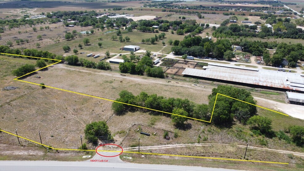 More Photos Of 1801 S Mechanic St, El Campo Land For Sale