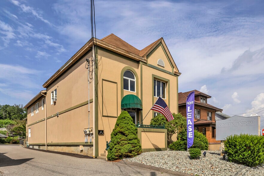 More Photos Of 1532 Lincoln Way, White Oak Medical For Lease