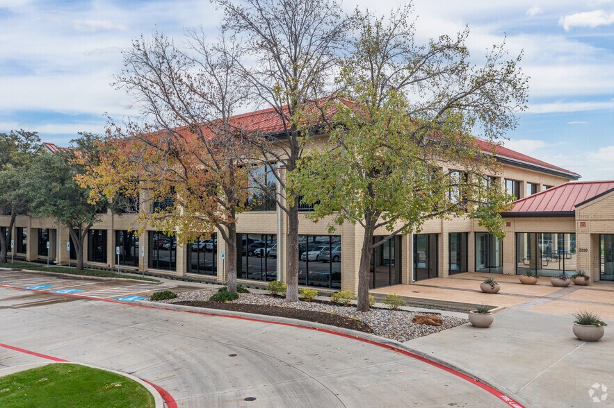 More Photos Of 2100-2120 W Walnut Hill Ln, Irving Office For Lease