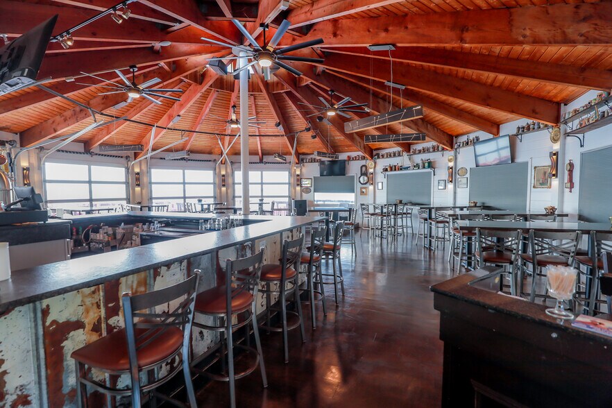 More Photos Of 700 Jordan Point Rd, Hopewell Restaurant For Sale
