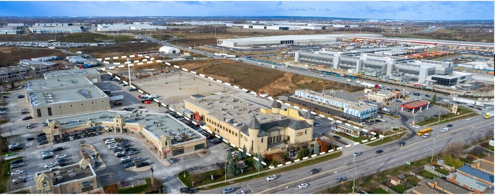 More Photos Of 8440 Hwy-27, Vaughan Flex For Sale