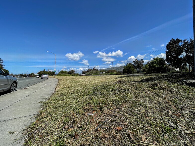 More Photos Of 7280 Marylinn Dr, Milpitas Land For Sale