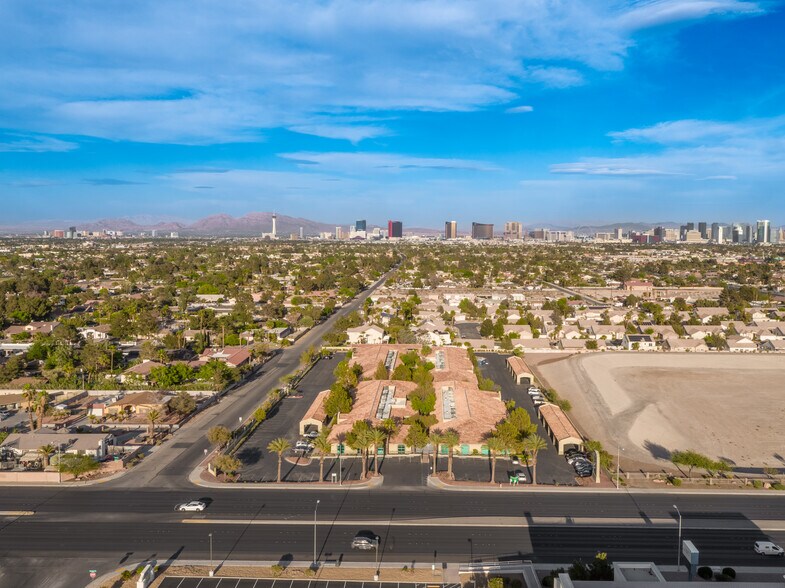 More Photos Of 3130 S Rainbow Blvd, Las Vegas Unknown For Lease
