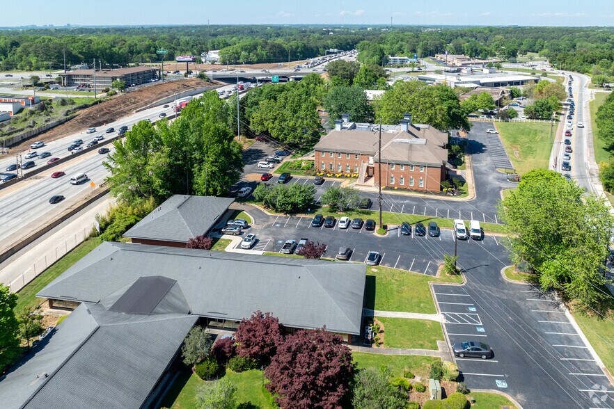 More Photos Of 1400 Montreal Rd, Tucker Medical For Sale