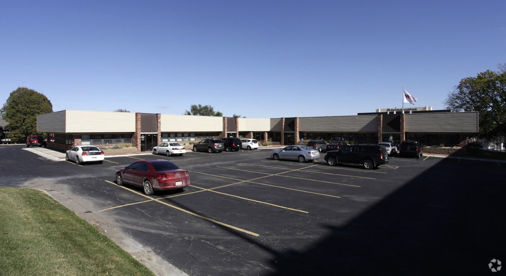 Primary Photo Of 11550-11590 W Dodge Rd, Omaha Office For Lease