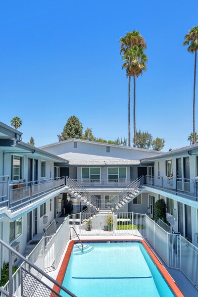 More Photos Of 13000 Valleyheart Dr, Studio City Apartments For Sale