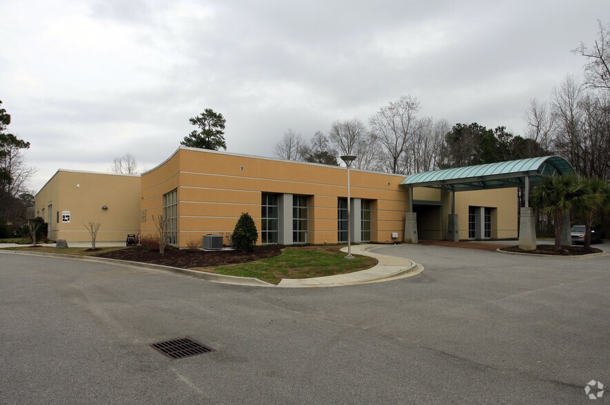 Primary Photo Of 9565 Highway 78, Ladson Medical For Sale